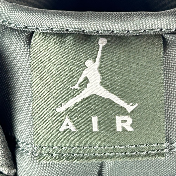 Size 9.5 - Air Jordan 1 Mid Summit White/Vintage NWT
